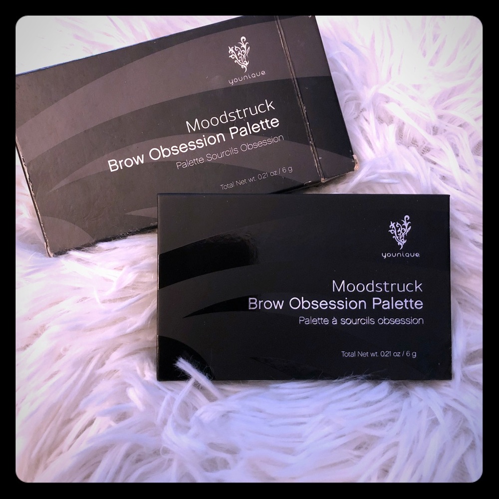 Younique moodstuck brow palette
